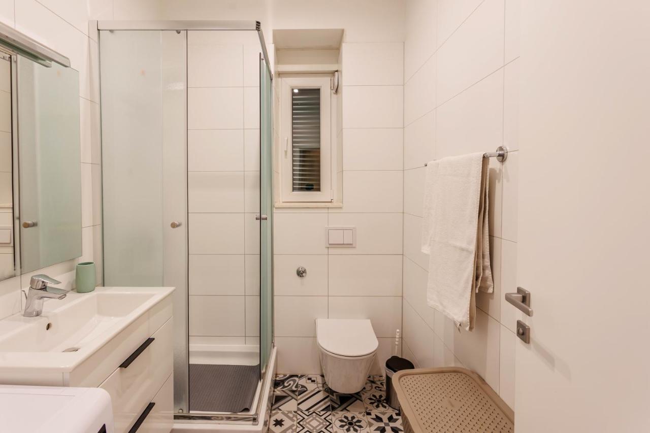 Blue Pearl-Split Town Center Apartament Екстер'єр фото