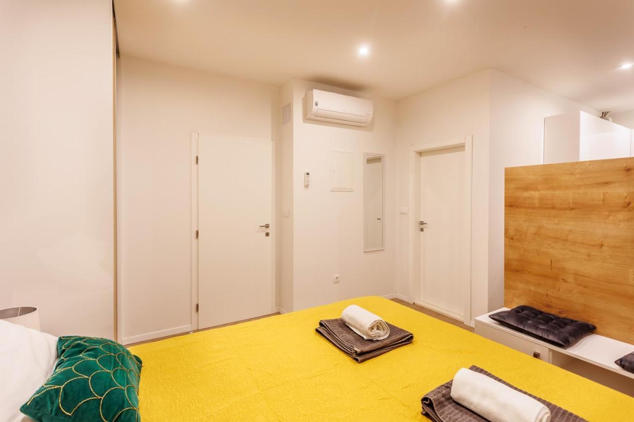 Blue Pearl-Split Town Center Apartament Екстер'єр фото