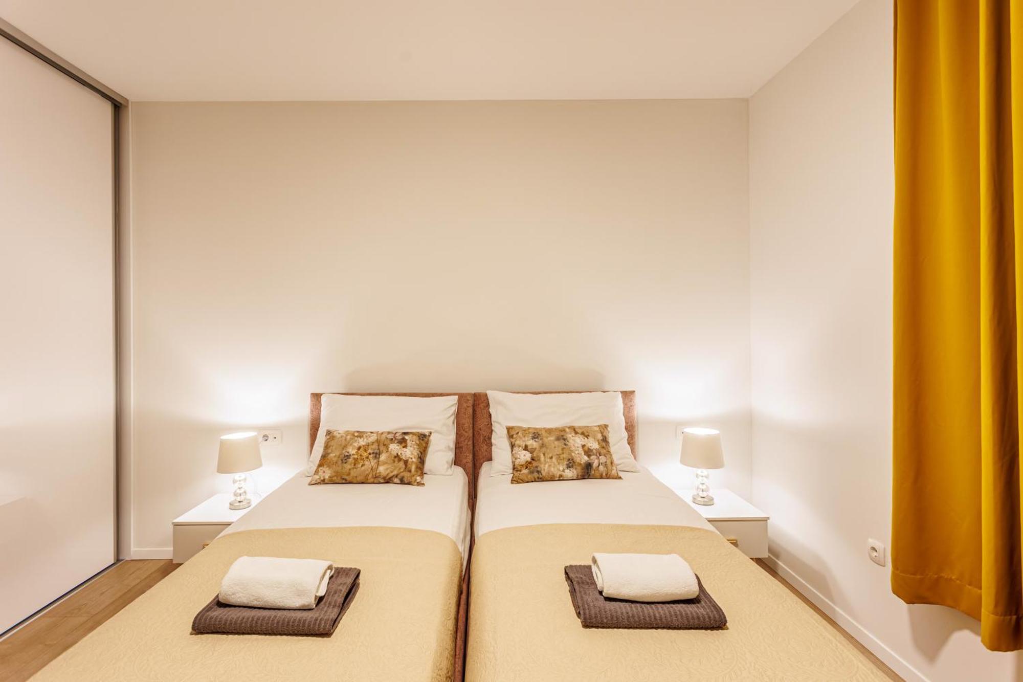Blue Pearl-Split Town Center Apartament Номер фото
